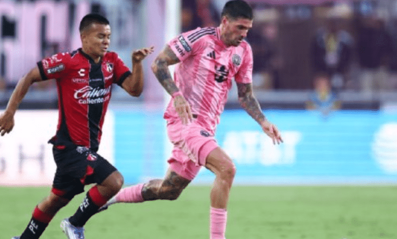Inter Miami vence al Atlas con gol polémico en los últimos minutos